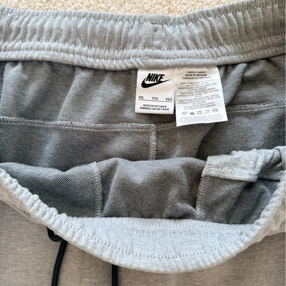 Nike XXL Hoodie and Jogger sweat pants - Picture 7 of 9